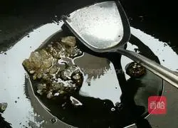 Illustration of how to cook pork with bamboo shoots 3