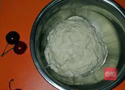 Illustration of how to make pizza crust 2 