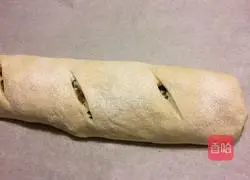 Stromboli vegetarian bread rolls Illustration of practice 12