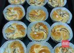 Illustration of making fancy bean paste bread 8