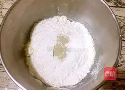 Illustration of how to make classic buns 2