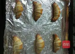 Bread Illustration of how to make croissant for debut 8