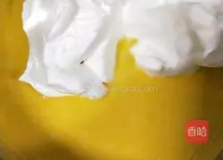 Illustration of how to make an eight-inch birthday cake for Internet celebrities 11