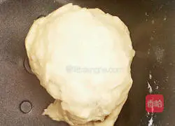 Illustration of making snowflake hand-torn bread 2