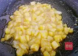 Illustration of how to make cream cheese buns 7