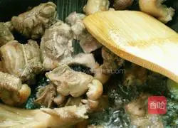 Illustration of how to make delicious beer duck 5