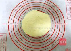 Illustration of how to make meat floss rolls 6