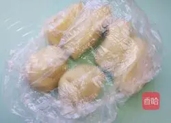 Illustration of how to make bean paste bread 13