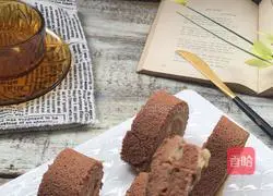 Cocoa Jam Cake Roll Recipe Illustration 19