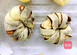 Illustration of how to make bean paste bread rolls 12