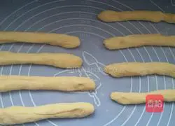 White Pearl Braided Bread.Recipe Illustration 1