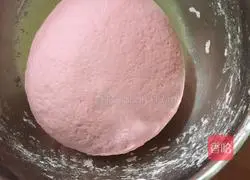 Rose Bread Recipe Illustration 3