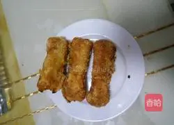 Illustration of how to make golden bread rolls 9
