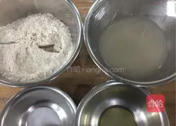 Pita Bread Illustration of how to make pocket bread 1