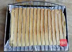 Cranberry Cake Roll Recipe Illustration 12