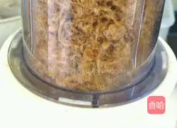 Illustration of homemade meat floss 8