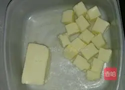 How to make good luck rolling bread 3