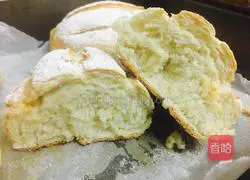 Illustration of how to make Hass bread with powdered sugar 16