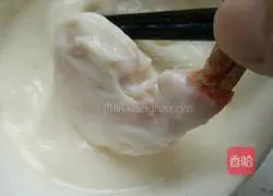 Illustration of how to make golden salad anchovy shrimp 15