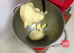 Honey Bun Recipe Illustration 5