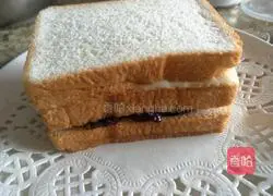 Illustration of how to make purple rice bread 7