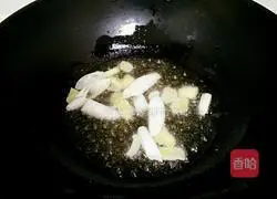 Illustration of how to cook crayfish in sauce 4