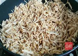 Illustration of making homemade meat floss 9