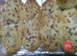 Illustration of how to make cheese and meat floss bread 10