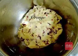 Cranberry Soufflé Recipe Illustration 9