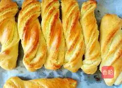 Coconut Milk Stick Bread Recipe Illustration 8