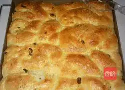 How to make light butter bread Illustration 4