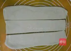 Illustration of how to make hand-shredded bread 10