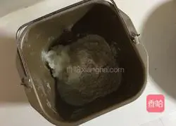 Illustration of how to make meat floss rolls 2