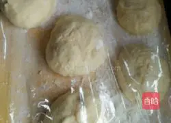 Illustration of how to make old bread 8