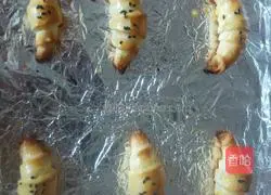 Bread Illustration of how to make croissants for the debut show 9