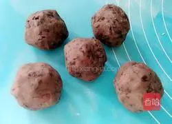 Illustration of making bean paste bagels 5