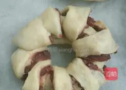 Illustration of how to make bean paste bread 11