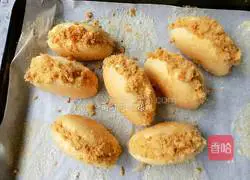 Illustration of how to make meat floss cake 16