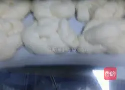 Illustration of how to make old-fashioned bread 7