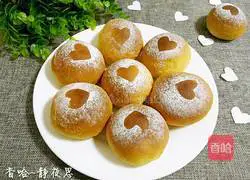 Love Buns Illustration of how to do it 1