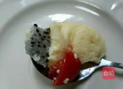 Illustration of how to make fruit bread pudding 4