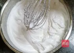 Illustration of homemade chiffon cake 8