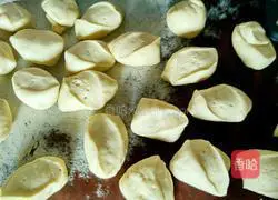 Illustration of how to make whole wheat bread rolls 4