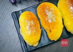 Nuts Illustration of how to make bread 10