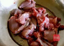 Fried bullfrog with green pepper Practice illustration 5