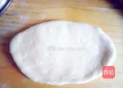 Illustration of how to make ham and cheese bread 6