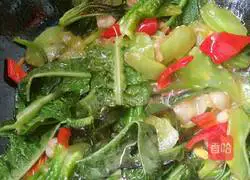 Illustration of Stir-fried Twice-cooked Pork with Lettuce 6