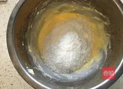 Illustration of how to make cartoon fish bread 9