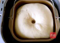 Cheese Bacon Bread Recipe Illustration 2