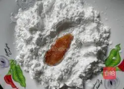 Illustration of how to make breaded chicken legs 3